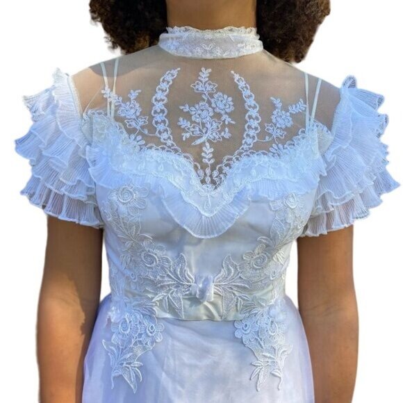 Handmade Dresses & Skirts - Vintage Handmade White Lace Wedding Dress 1985 Ruffles Cottage Core 4/6